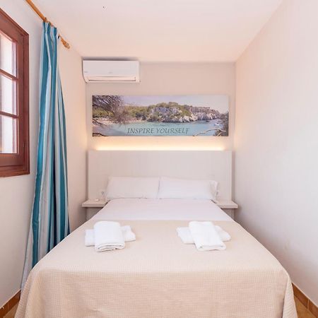 Siesta Mar One Bedroom Apartments Cala En Porter  Bagian luar foto