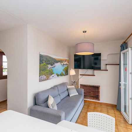 Siesta Mar One Bedroom Apartments Cala En Porter  Bagian luar foto