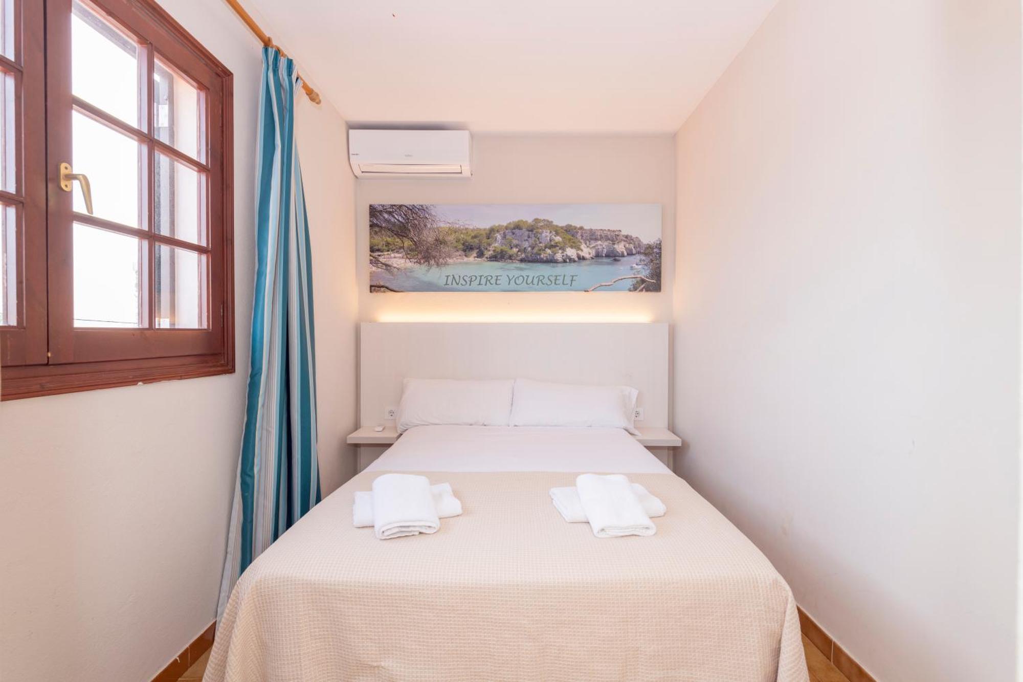 Siesta Mar One Bedroom Apartments Cala En Porter  Bagian luar foto